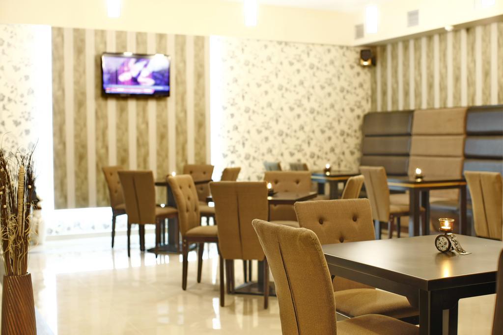 Garni Hotel Tema Nova Čačak Zewnętrze zdjęcie
